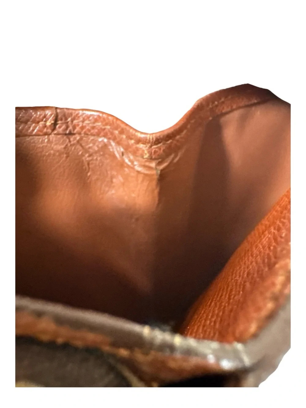 LOUIS VUITTON Monogram Compact Zip Wallet (Model M61667).